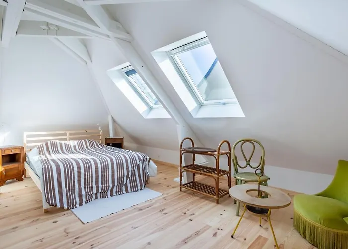 Sunny By Interhome カブール